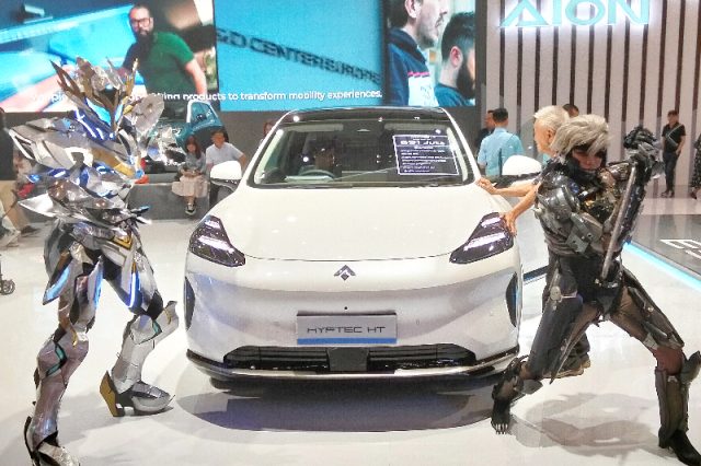 Hyptex HT fotocopslay Terinspirasi dari Private Jet, HYPTEC HT Jadi Simbol Baru Kemewahan SUV Listrik di Indonesia - lajuroda.com