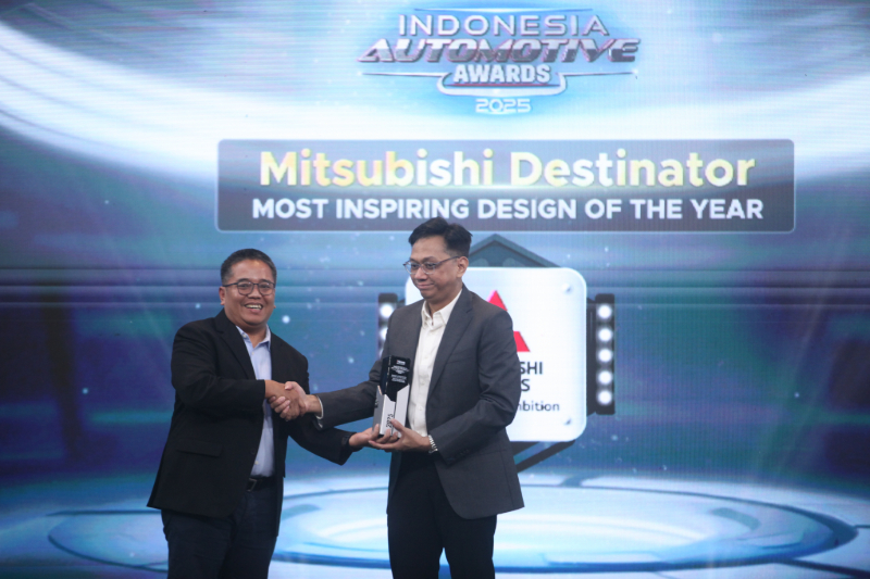 Mitsubishi Raih Dua Gelar di Indonesia Auto Awards 2025 - lajuroda.com