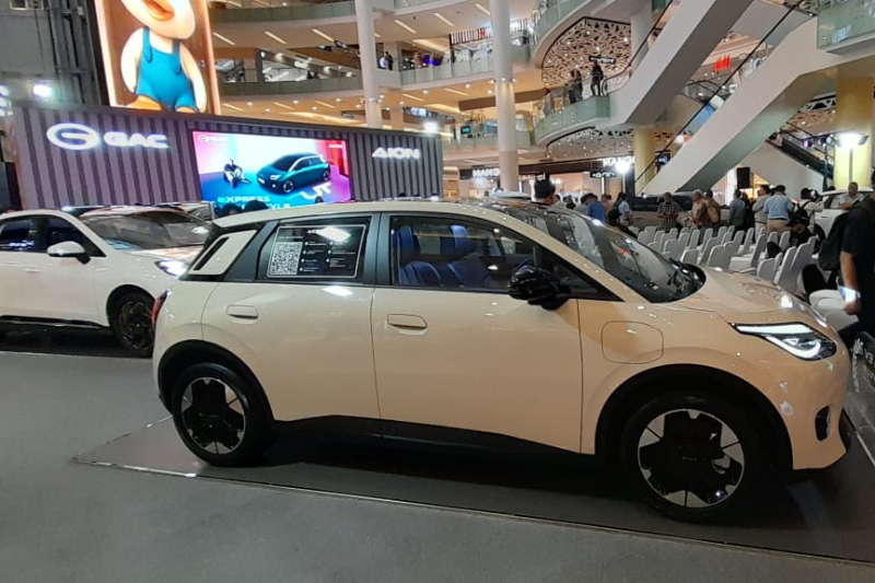 Harga Resmi GAC AION UT di Indonesia Mulai Rp 325 Juta - lajuroda.com