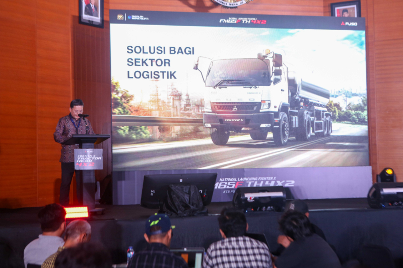 Fighter X FM65F: Jawaban Fuso untuk Logistik Modern - lajuroda.com