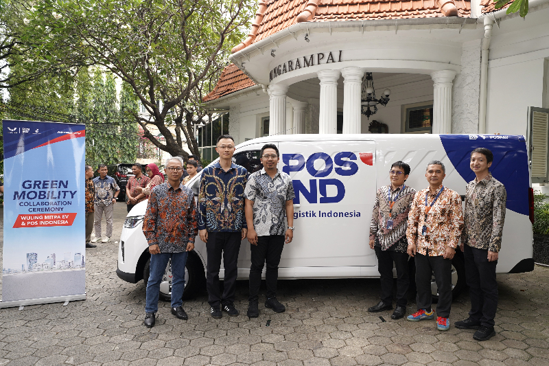 Pos Indonesia Gunakan Wuling Mitra EV untuk Logistik - lajuroda.com