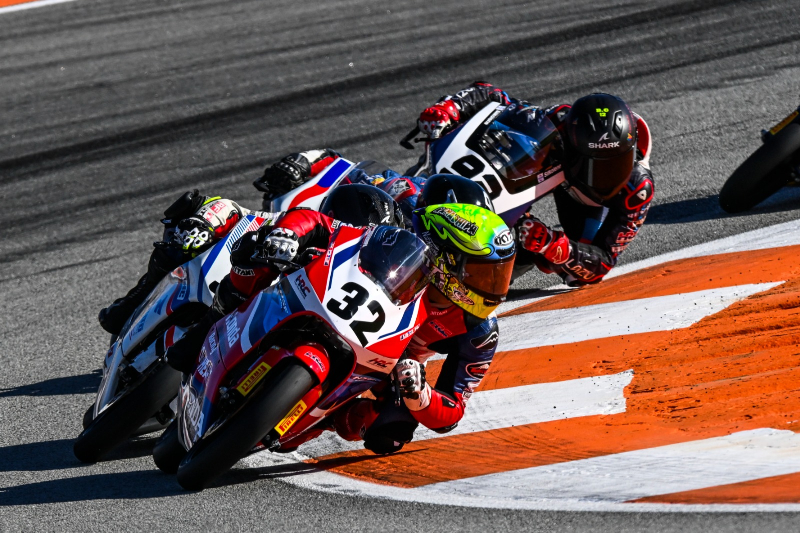 Veda dan Ramadhipa Tutup Musim JuniorGP–ETC dengan Gemilang - lajuroda.com