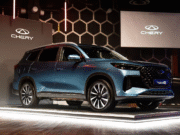 Chery TIGGO 8 Raih Penghargaan Hybrid Hero, Carwow Inggris 2026 Chery TIGGO 8 Raih Penghargaan Carwow Inggris 2026 - lajuroda.com