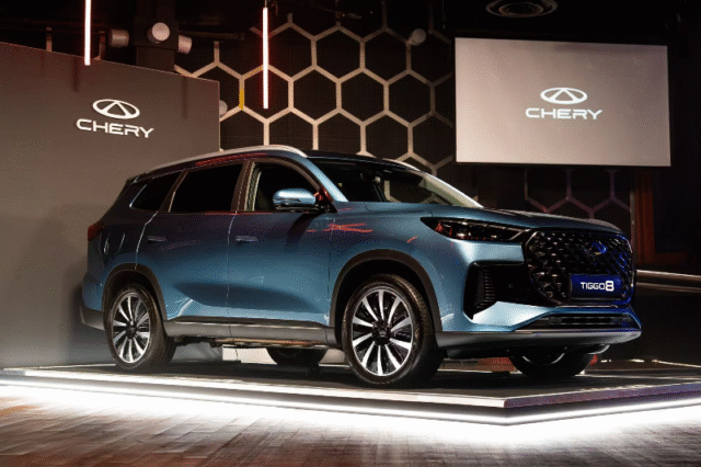 Chery TIGGO 8 Raih Penghargaan Carwow Inggris 2026 - lajuroda.com