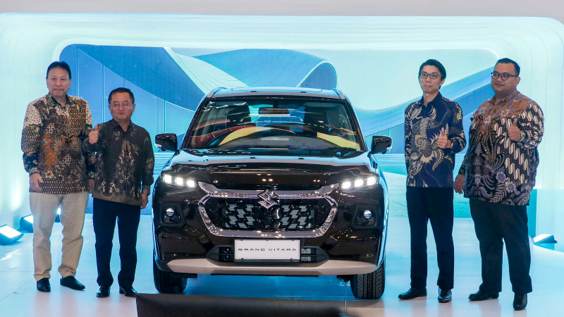 Suzuki Grand Vitara Minor Change 2025 Meluncur di GJAW dengan Penyegaran Modern - lajuroda.com