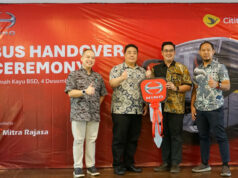 Hino Serahkan Untuk 10 Bus RM 280 ABS untuk Armada Cititrans Hino Serahkan 10 Unit Bus RM 280 ABS untuk Perkuat Armada Cititrans - lajuroda.com