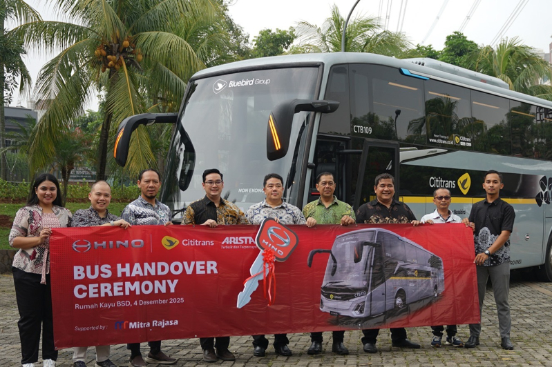 Hino Serahkan 10 Unit Bus RM 280 ABS untuk Perkuat Armada Cititrans - lajuroda.com