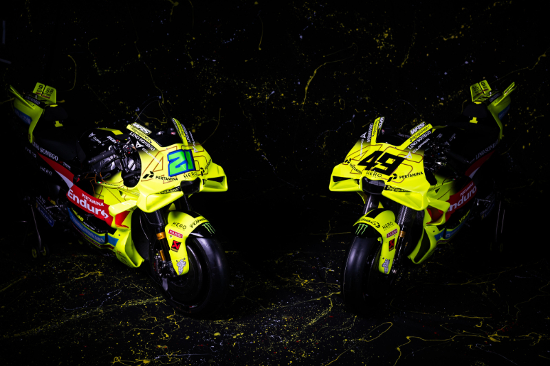 VR46 Racing Team Luncurkan Livery Hitam-Kuning MotoGP 2026 - lajuroda.com