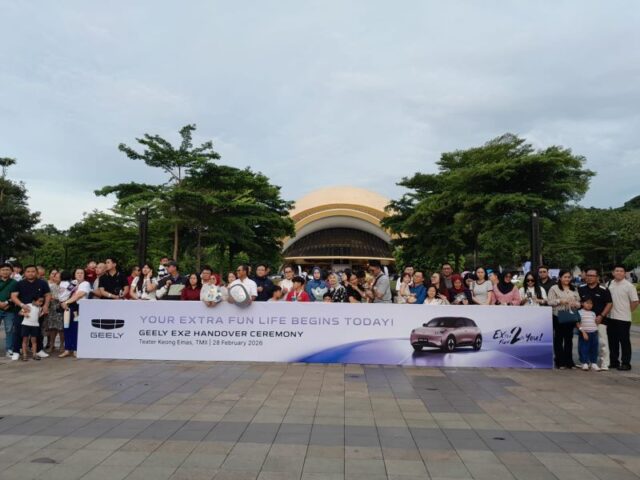 Geely EX2 Resmi Diserahkan ke Konsumen Indonesia, Compact EV Stylish yang Bidik Generasi Muda - lajuroda.com