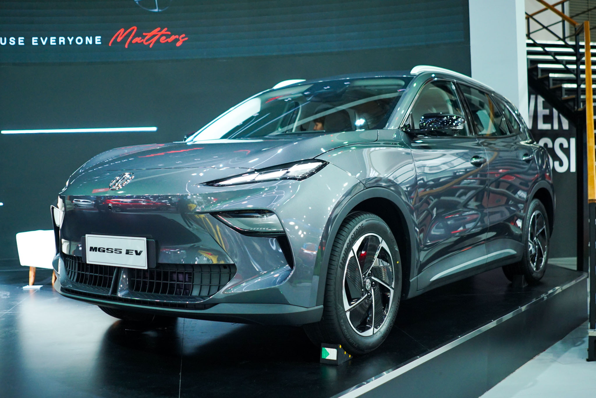MG Kenalkan MGS5 EV ke Komunitas EV Indonesia, Harga Mulai Rp333 Juta di IIMS - lajuroda.com