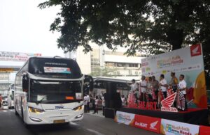 AHM dan Wahana Hadirkan Mudik & Balik Bareng Honda 2026, Solusi Aman Mudik Lebaran untuk Pemotor AHM dan Wahana Hadirkan Mudik & Balik Bareng Honda 2026, Solusi Aman Mudik Lebaran untuk Pemotor - lajuroda.com