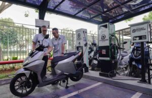 ALVA Perluas Ekosistem EV, Studio Indy Bintaro Dilengkapi 21 Charging Station ALVA Perluas Ekosistem EV, Studio Indy Bintaro Dilengkapi 21 Charging Station - lajuroda.com