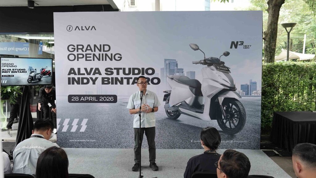 ALVA Perluas Ekosistem EV, Studio Indy Bintaro Dilengkapi 21 Charging Station - lajuroda.com
