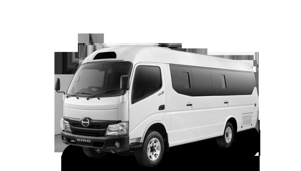 Hino Perkuat Industri Kendaraan Niaga Indonesia, Dorong Produksi Lokal hingga Ekspor Global Hino perkuat industri kendaraan niaga Indonesia melalui investasi USD 112,5 juta, peningkatan TKDN, dan dorong Indonesia sebagai hub ekspor global.