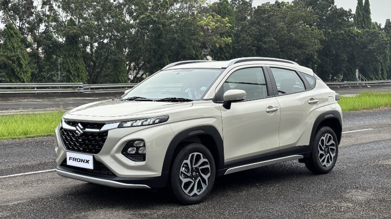 Suzuki Fronx Hadirkan Marvelous Test Drive Campaign 2026, Berhadiah Mobil hingga iPhone 17 Pro - lajuroda.com