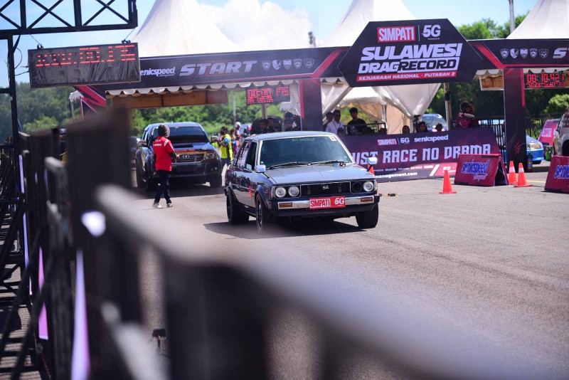 SIMPATI 5G Sulawesi Drag Record 2026 Pecahkan Rekor, 976 Starter Ramaikan Kejurnas Drag Race di Makassar - lajuroda.com
