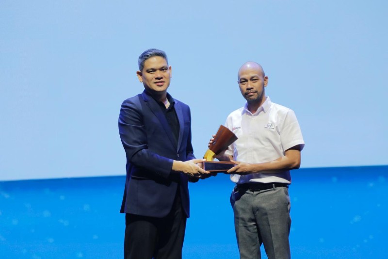 Honda Jadi Merek Mobil Paling - lajuroda.com Direkomendasikan di WOW Brand 2026 - lajuroda.com