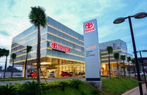 Pemilik Toyota Hybrid Makin Tenang, Ini 8 Keunggulan Layanan Auto2000 Pemilik Toyota Hybrid Makin Tenang, Ini 8 Keunggulan Layanan Auto2000 - lajuroda.com