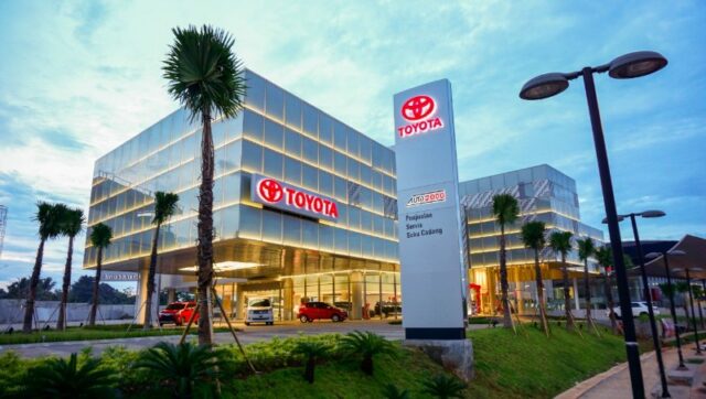 Bengkel Auto 2000 Pemilik Toyota Hybrid Makin Tenang, Ini 8 Keunggulan Layanan Auto2000 - lajuroda.com
