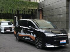 Wuling Darion Borong 3 Penghargaan di OTOMOTIF Award 2026, Perkuat Posisi MPV Elektrifikasi Keluarga Wuling Darion Borong 3 Penghargaan di OTOMOTIF Award 2026, Perkuat Posisi MPV Elektrifikasi Keluarga - lajuroda.com