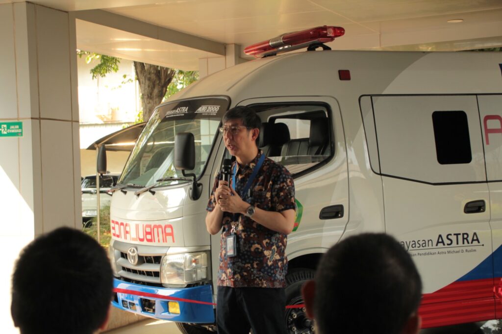 Auto2000 Donasikan Dua Ambulans MOKES2000 untuk Lebak dan Manggarai Timur - lajuroda.com