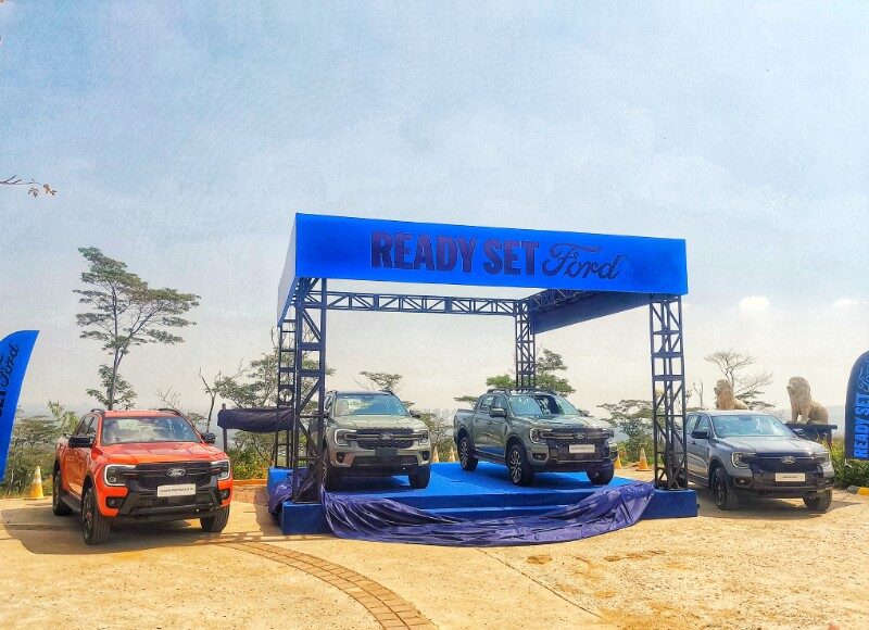 Gebrakan V6 Turbo Diesel: Ford RMA Indonesia Resmi Luncurkan Empat Varian Premium Everest dan Ranger Terbaru Gebrakan V6 Turbo Diesel: Ford RMA Indonesia Resmi Luncurkan Empat Varian Premium Everest dan Ranger Terbaru - lajuroda.com