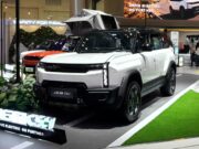 Chery J6T CSH Resmi Diperkenalkan, SUV Boxy REEV untuk Petualangan Modern Daya Jelajah 1.000 Km Chery J6T CSH Resmi Diperkenalkan, SUV Boxy REEV untuk Petualangan Modern Daya Jelajah 1.000 Km - lajuroda.com