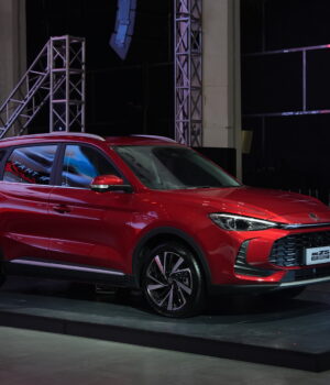 MG ZS Hybrid+ Hadir dengan 15 Fitur ADAS Lengkapi Lini SUV Elektrifikasi MG - lajuroda.com