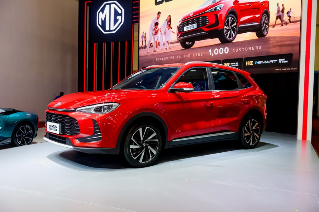 MG ZS Hybrid+ Resmi Meluncur di GIIAS 2026, Harga Mulai Rp 299,9 Juta - lajuroda.com