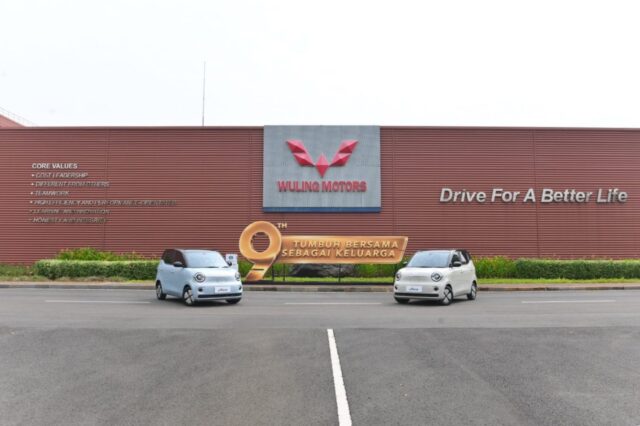 Wuling Rayakan 9 Tahun di Indonesia, Perkenalkan Aira EV, City Car Listrik Kompak Jarak Tempuh 300 Km Debut Resmi di GIIAS 2026 - lajuroda.com