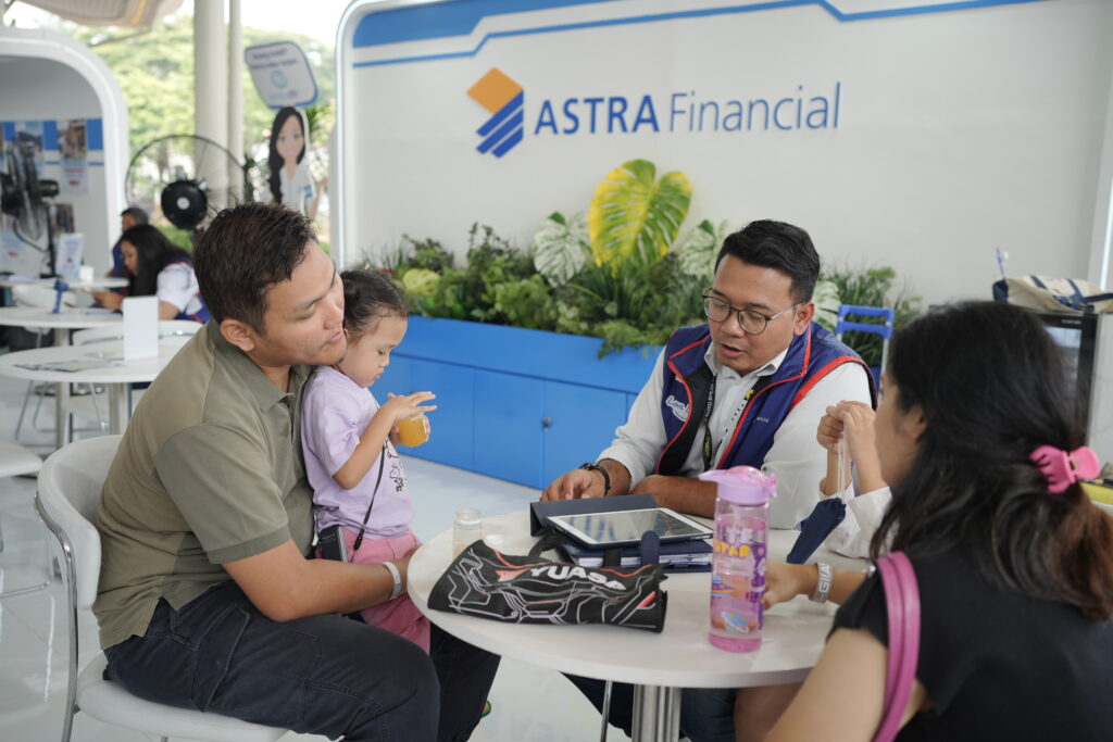 Astra Financial Catat Kinerja Positif Lampaui Target Pembiayaan di GIIAS 2026 - lajuroda.com
