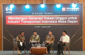 Hino Gandeng Kemendikdasmen Cetak SDM Transportasi Unggul - lajuroda.com