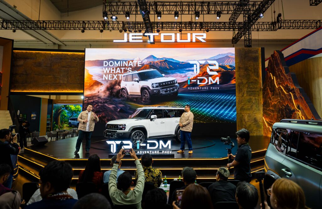 JETOUR T2 i-DM Andalkan Teknologi PHEV i-DM, Tempuh Lebih dari 1.200 Km - lajuroda.com