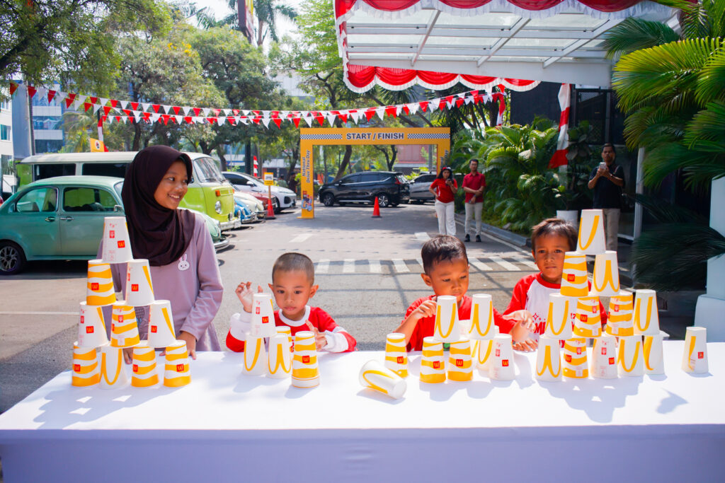 National Drive Thru Day 2026, McDonald’s Libatkan 70 Ribu Kendaraan - lajuroda.com