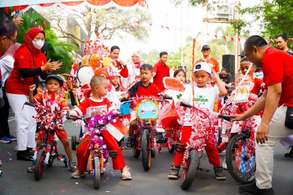 National Drive Thru Day 2026, McDonald’s Libatkan 70 Ribu Kendaraan - lajuroda.com