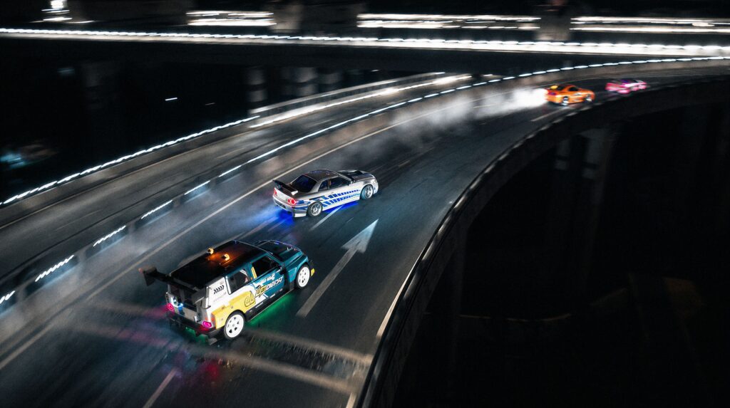 iCAR V23 Unjuk Kebolehan Drift Ekstrem di Wuhu Drift - lajuroda.com