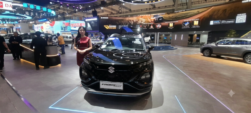 Suzuki Fronx Kuro Jadi Sorotan di GIIAS 2026, SUV Hybrid Sporty dengan Fitur Teknologi Smart Hybrid - lajuroda.com