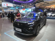 Suzuki Fronx Kuro Jadi Sorotan di GIIAS 2026, SUV Hybrid Sporty dengan Fitur Teknologi Smart Hybrid Suzuki Fronx Kuro Jadi Sorotan di GIIAS 2026, SUV Hybrid Sporty dengan Fitur Teknologi Smart Hybrid - lajuroda.com