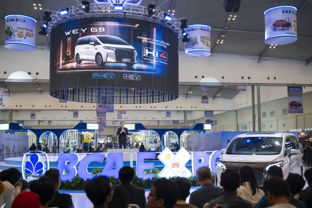 GWM Wey G9 Hi4 PHEV, Luxury MPV Pertama Berteknologi Hi4, Harga Mulai Rp1,158 Miliar - lajuroda.com