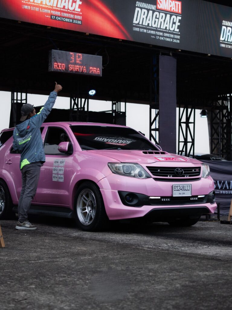 Rio Surya Pratama Juara Umum Svarnabumi SIMPATI Drag Race - lajuroda.com